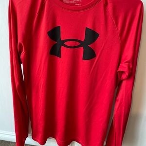 Youth XL under armor sport shirt, small mark on front